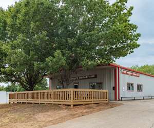 Tony DeMaria's BBQ exterior